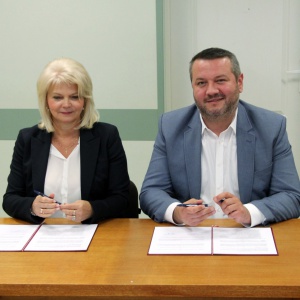 Miasto podpisało umowę o współpracy z Politechniką Warszawską [ZDJĘCIA]