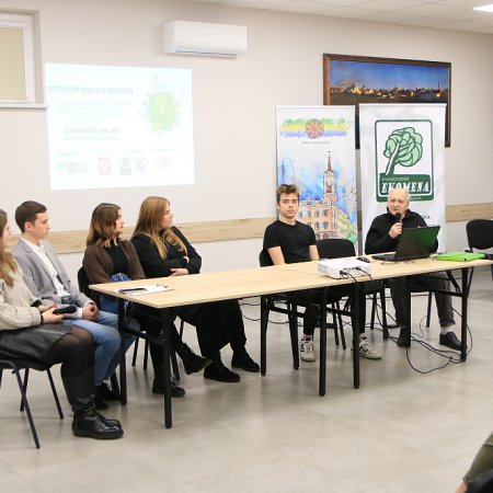 Debata klimatyczna Młodzieżowej Rady Miasta Ostrołęka [WIDEO, ZDJĘCIA]