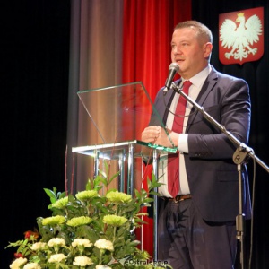 Łukasz Kulik: Nikt nie olewa uczniów. Uczniowie to rodzice, a rodzice to głosy