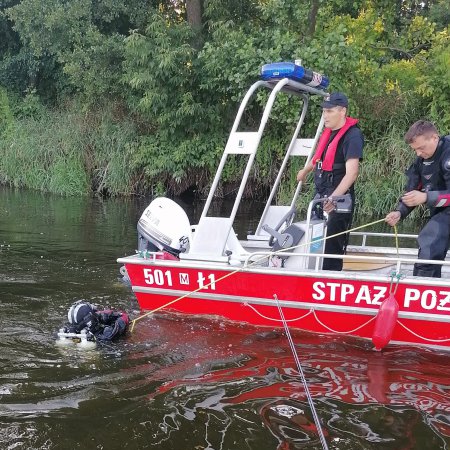 Utonięcie 34-latka w Narwi. Policja potwierdza: "To był nieszczęśliwy wypadek"