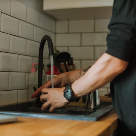 Awaria! Dwie miejscowości w regionie bez wody. "Pęknięta rura wodociągowa"