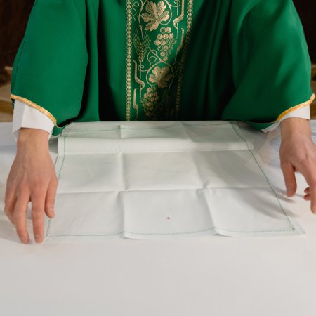 Ksiądz z diecezji łomżyńskiej w areszcie. Zarzuty dotyczą przestępstw seksualnych