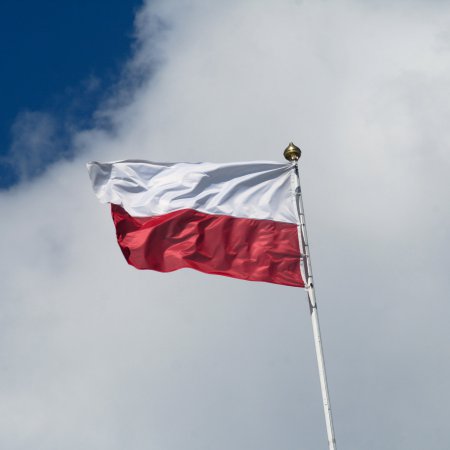 W Ostrołęce może stanąć maszt z flagą narodową. Jest tylko jeden warunek
