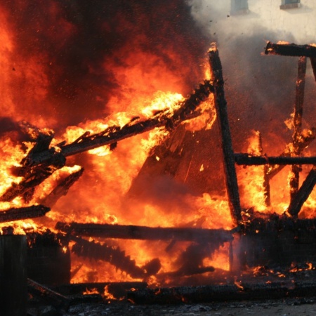 Pożar stodoły w miejscowości Wolkowe. Straty – 60 tysięcy!