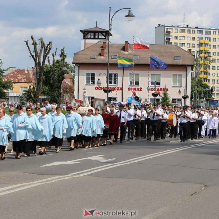 Boże Ciało w Ostrołęce - szczegóły procesji w ostrołęckich parafiach
