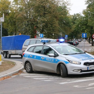 Sypnęło mandatami w Ostrołęce. Ignorowali sygnalizację, parkowali przed przejściami dla pieszych
