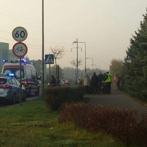 Potr&#261;cenie na Bohater&#243;w Warszawy. Policja szuka &#347;wiadk&#243;w [ZDJ&#280;CIA]