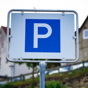 Minister apeluje o ograniczenie płatnego parkowania. Jak będzie w Ostrołęce?