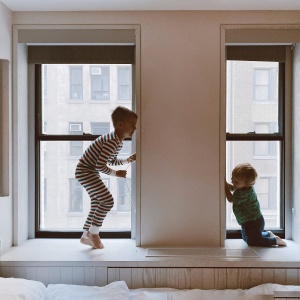 Półkotapczany – oszczędność miejsca w pokoju dziecka