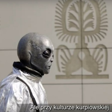 UFO w Ostrołęce! Kosmiczna promocja muzeum [WIDEO]