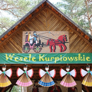 Wesele Kurpiowskie 2019. Wiemy, kto wystąpi w Kadzidle!