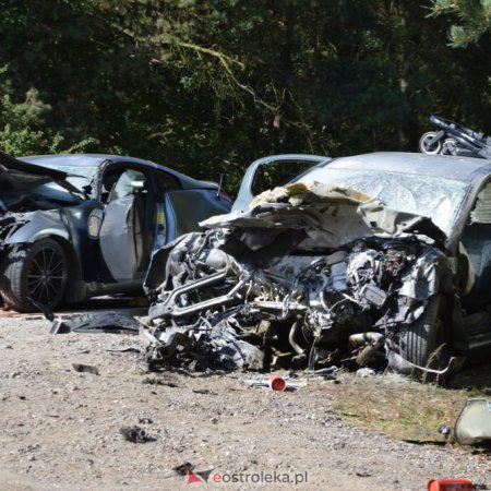 Wypadek w Szwendrowym Moście. Policja poszukuje świadków zdarzenia [ZDJĘCIA]